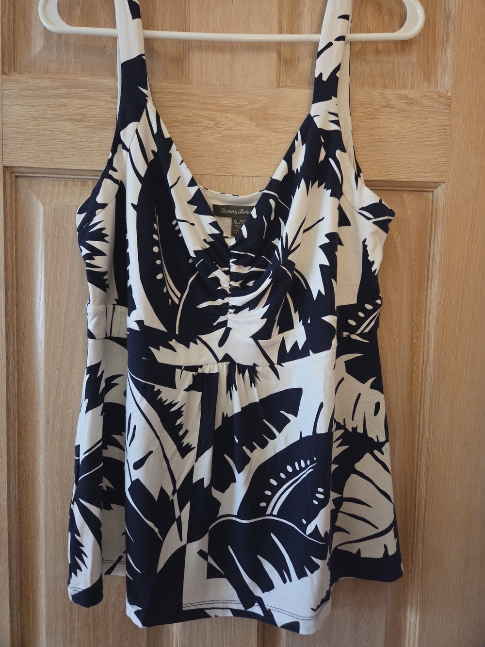 Tommy Bahama Navy and White Tropical Print Tank